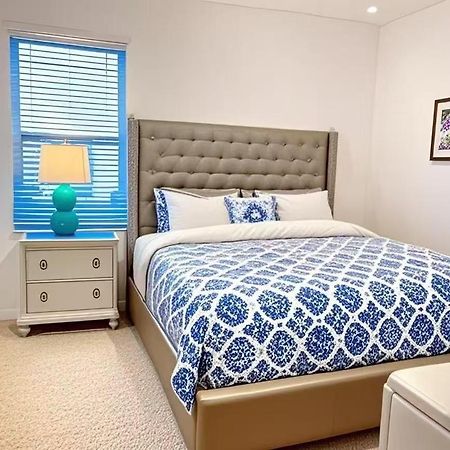 Elegant King Queen Suite Rooms -Private Bath-5 Star Resort-Pool-Spa-Club-Disney-Water Park-Wifi-Smart Tv ダベンポート エクステリア 写真